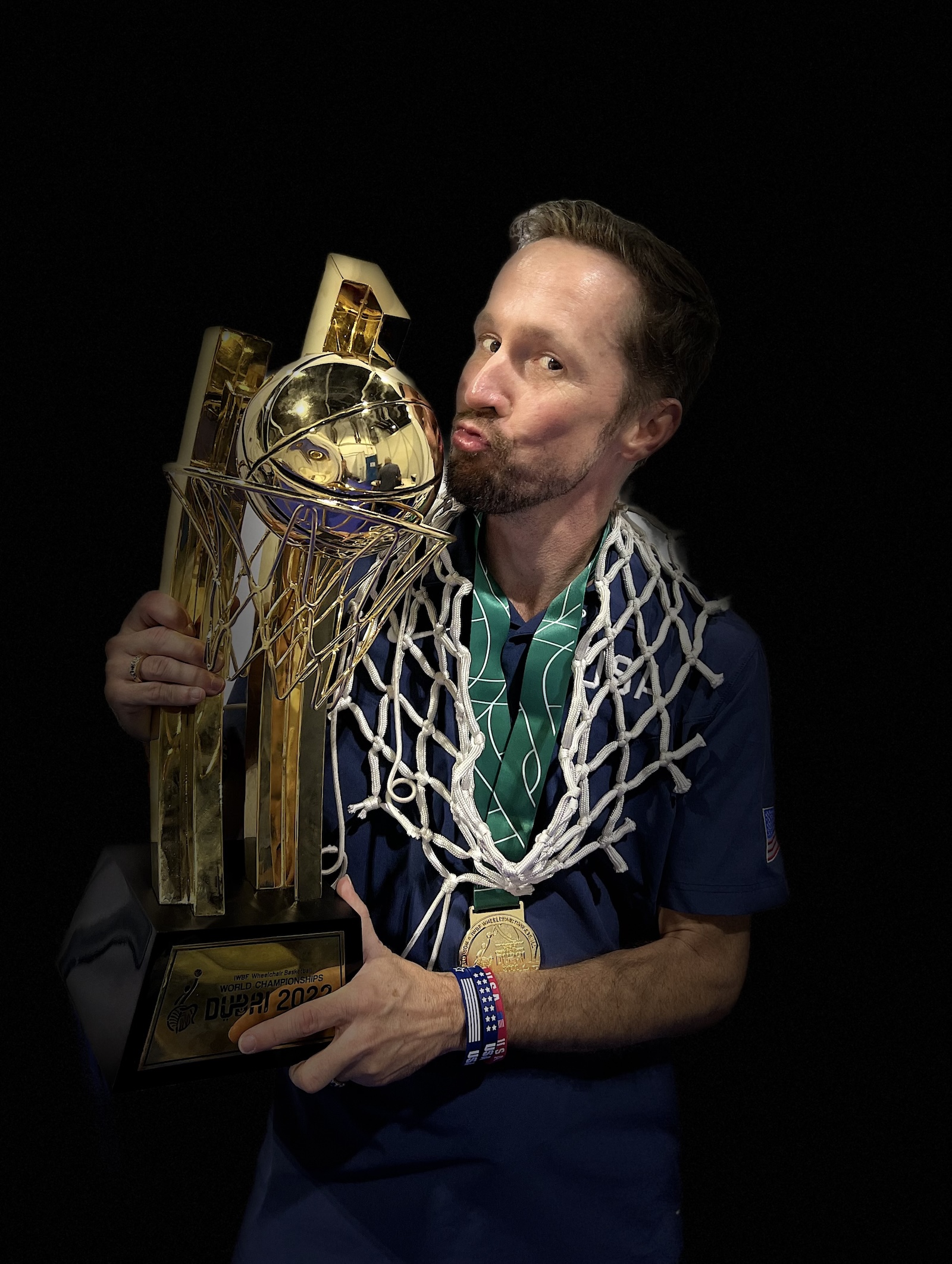 Jeremy Johnson, trophy kiss