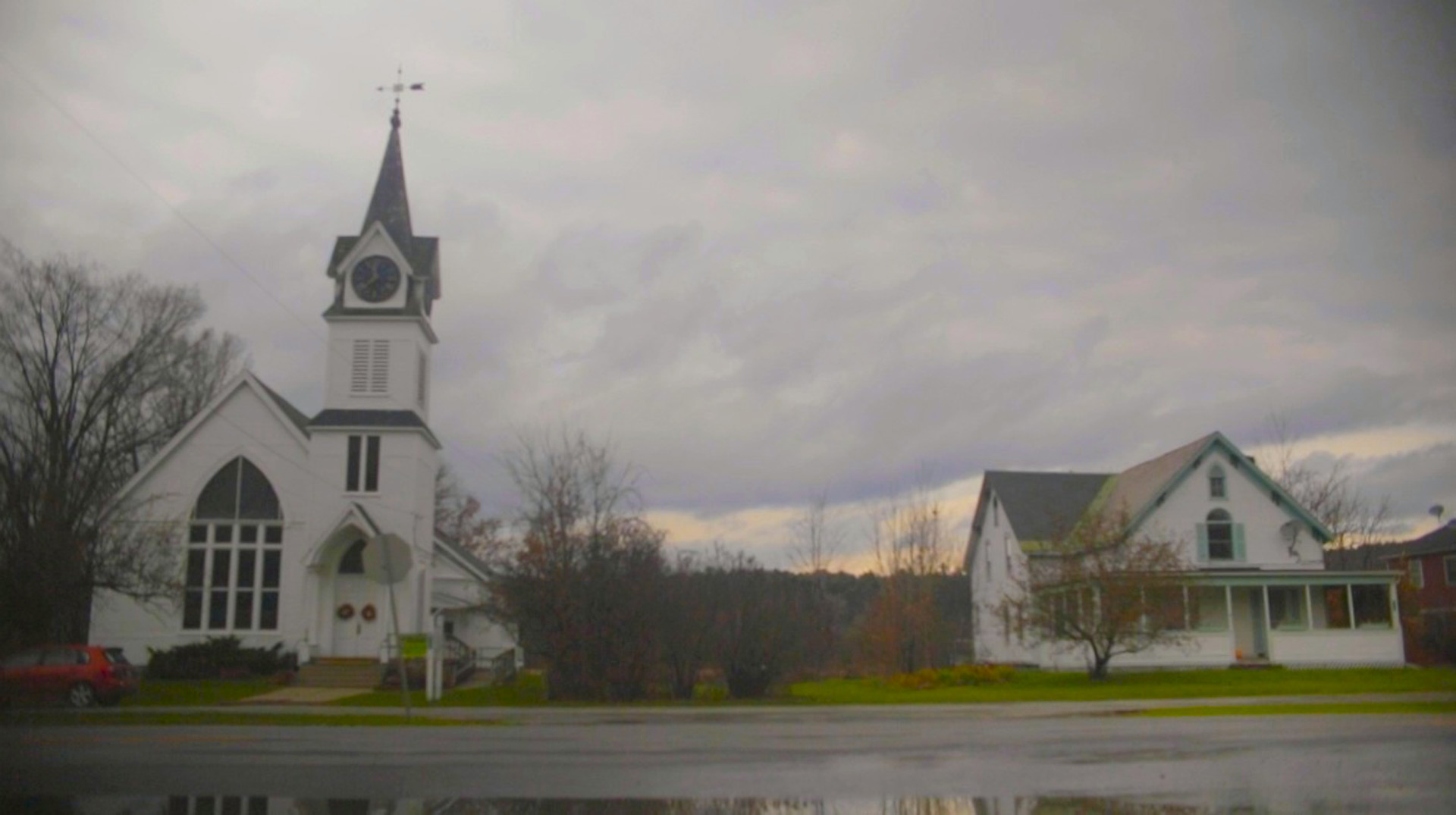 Still of church from the movie State of Marriage 