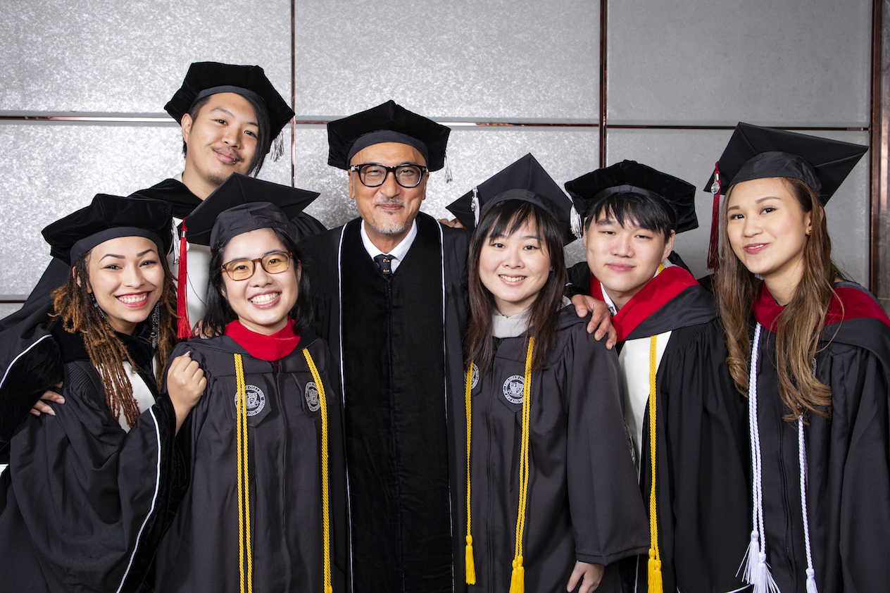 Allen Au-Yeung with graduates