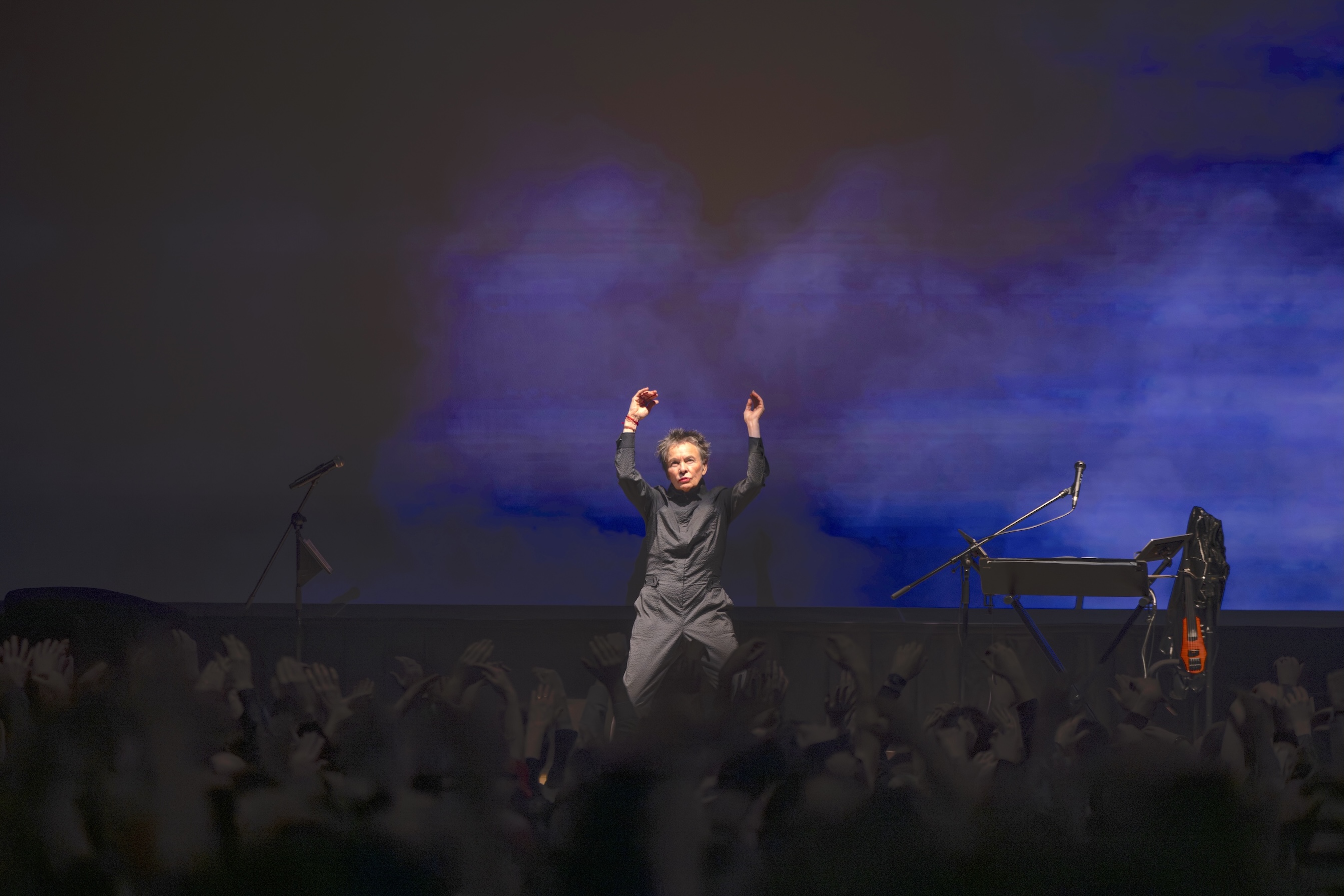 Laurie live deFINE
