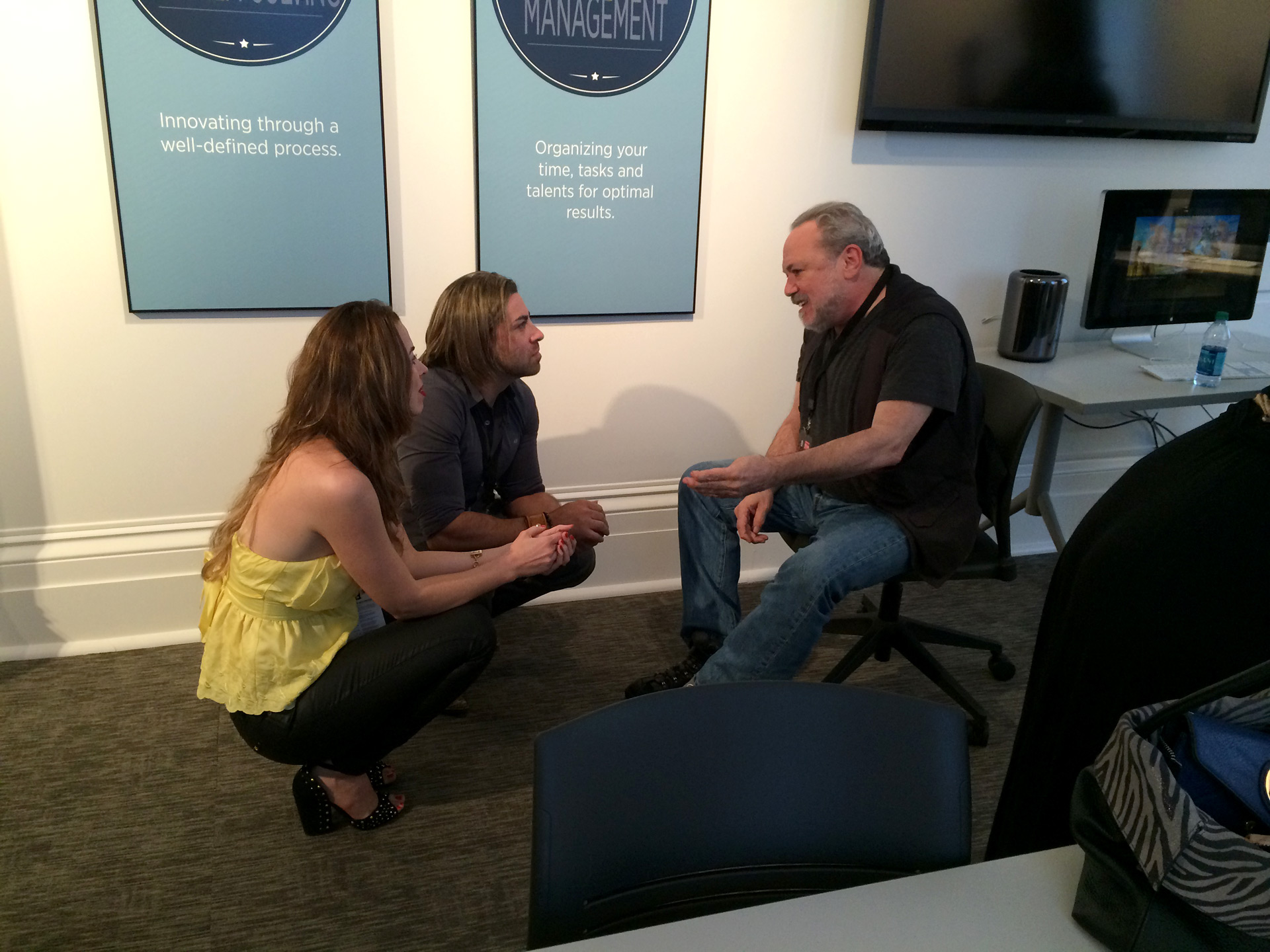 Louis Black meets with SCAD students
