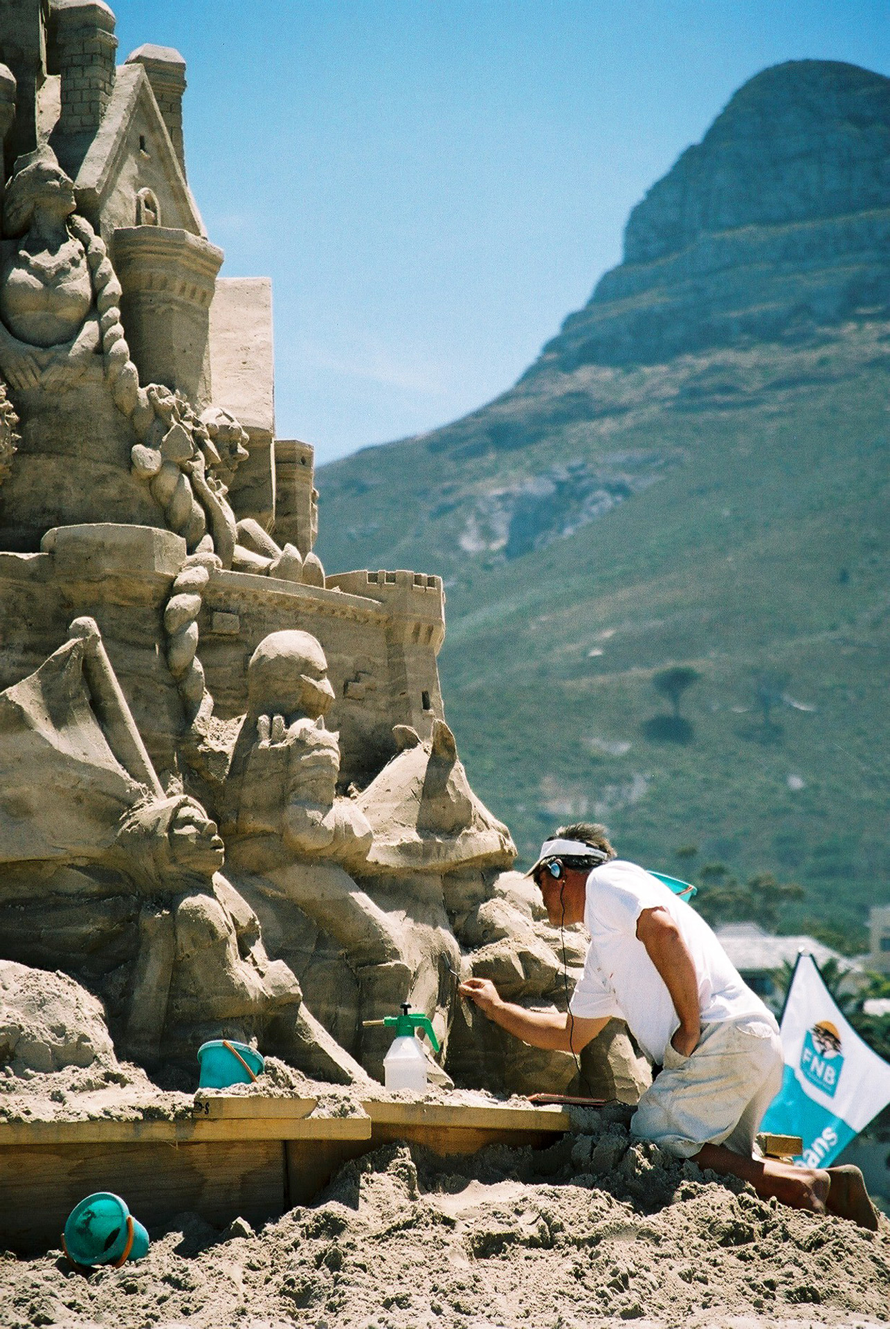 Sand sculpture tips from the sandcastling world champion Ted Siebert