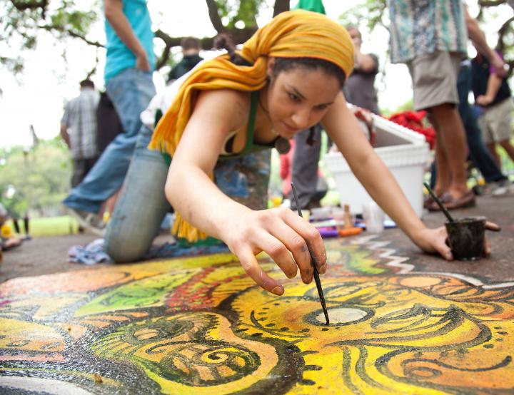 87331Sidewalk Arts Festival