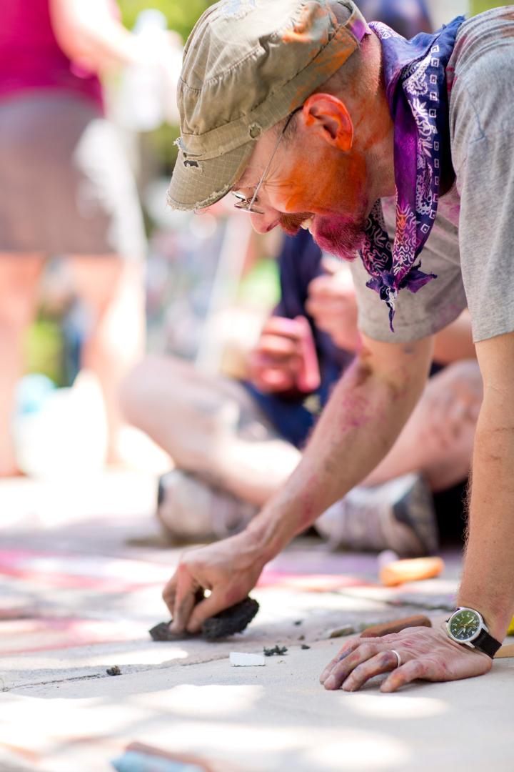 87331Sidewalk Arts Festival