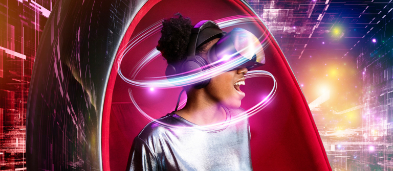 Student enjoys an immersive VR experience
