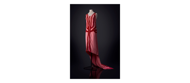 Signature image for Parodi costume collection
