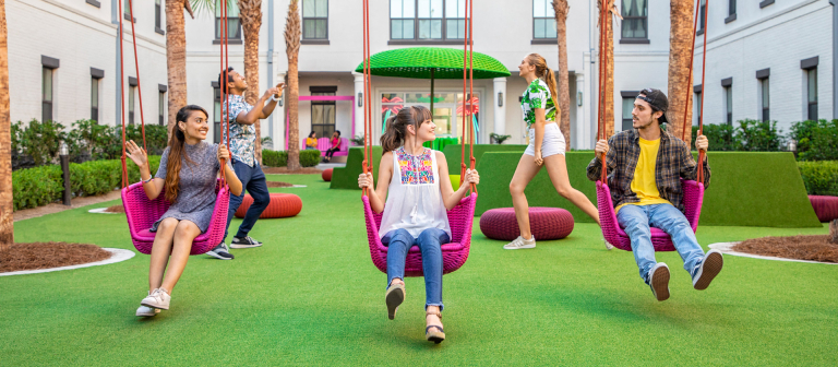 Students relaxing outside at SCAD Savannah