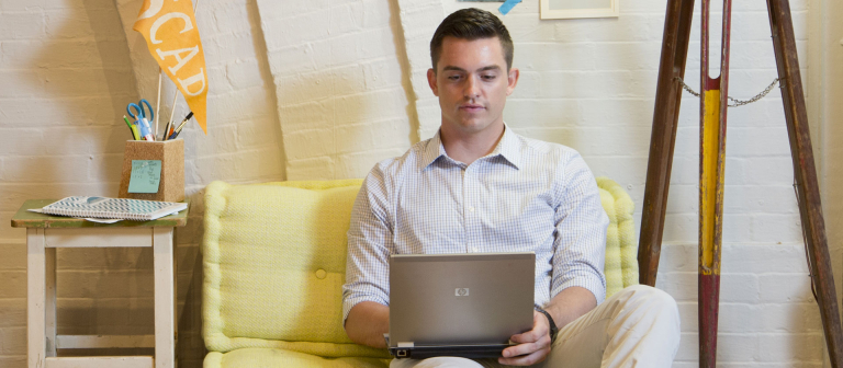 student learning online from home