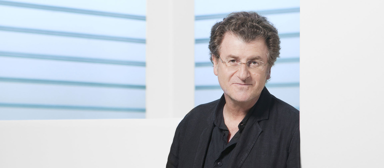 Alfredo Jaar