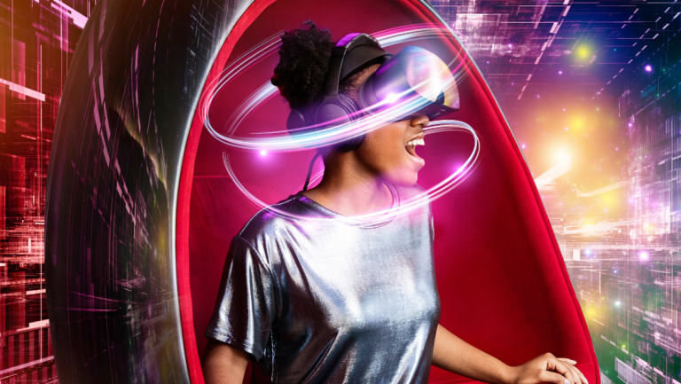 Student enjoys an immersive VR experience