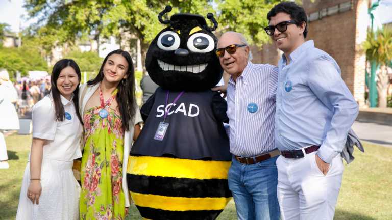 Families at Savannah SCAD Day with Art T. Bee