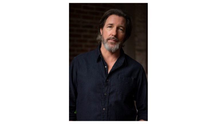 portrait of Ed Burns