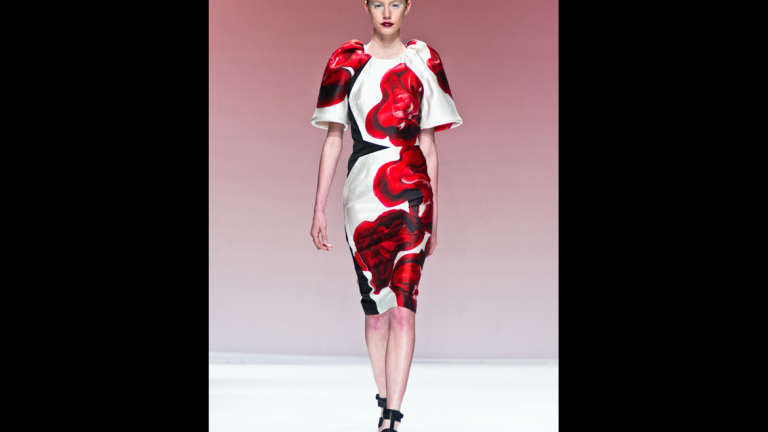 Bibhu Mohapatra, Vermillion and ivory imperial print dress with cleft detail and bell sleeves, Fall 2012. 