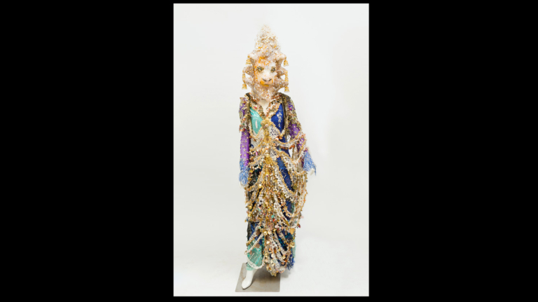 Signature image for Raúl de Nieves exhibition