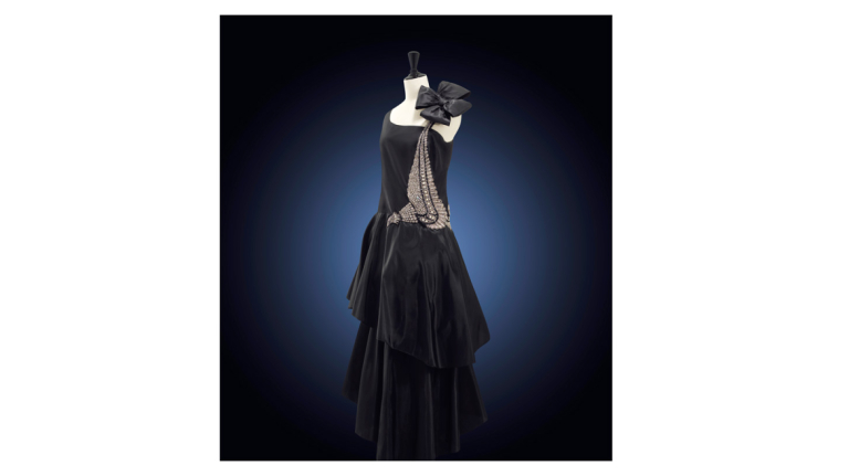 signature image for Jeanne Lanvin exhibition