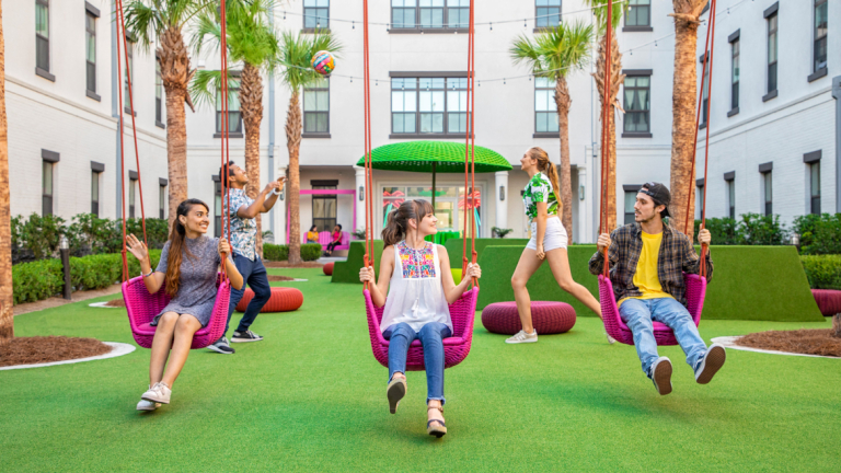 Students relaxing outside at SCAD Savannah