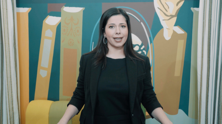 Play Izzi Robles video