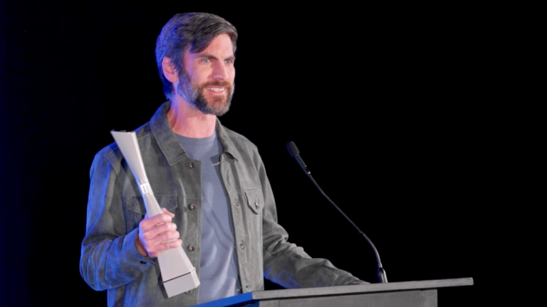 play Wes Bentley video