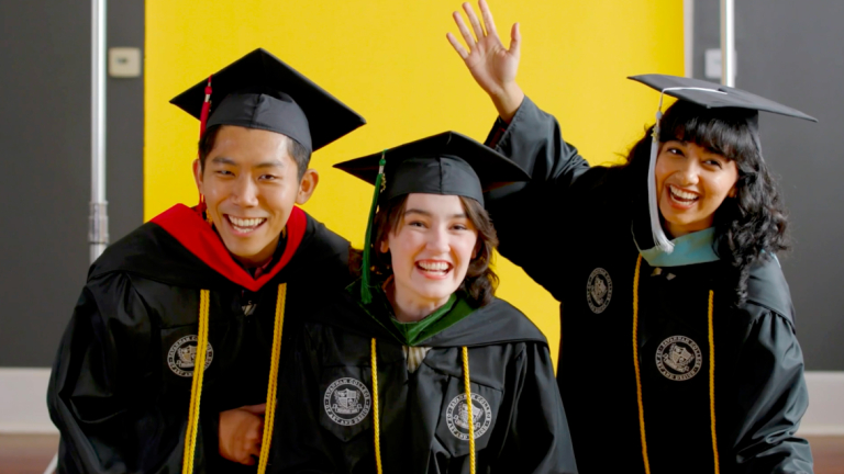 Play Savannah Outstanding Grads video