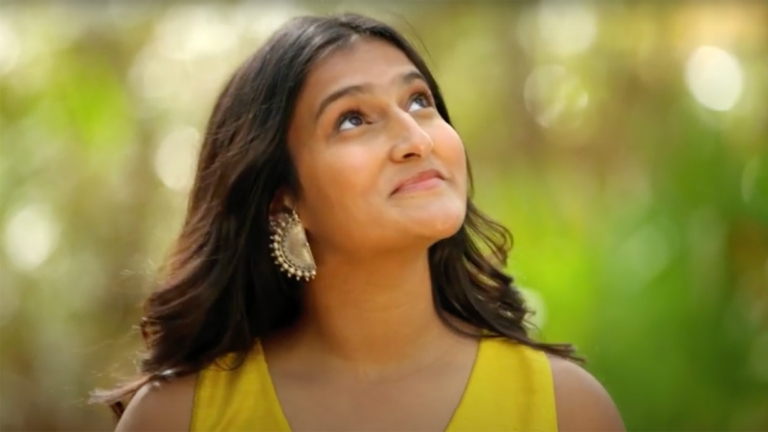 play Anvi Shah video