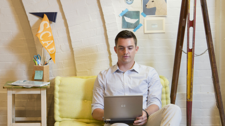 student learning online from home