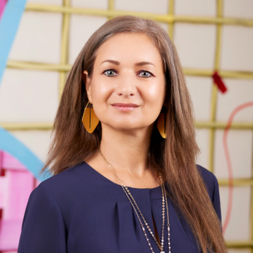 Anna Miller - استاد profile picture