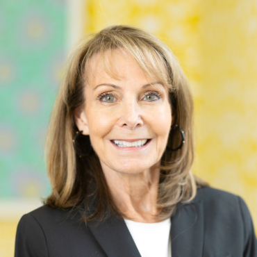 Alison Jones - استاد profile picture