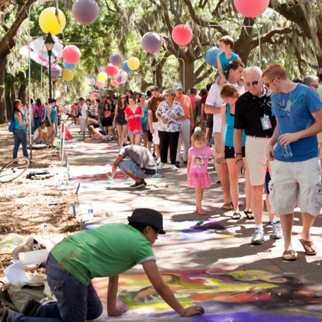 87331Sidewalk Arts Festival