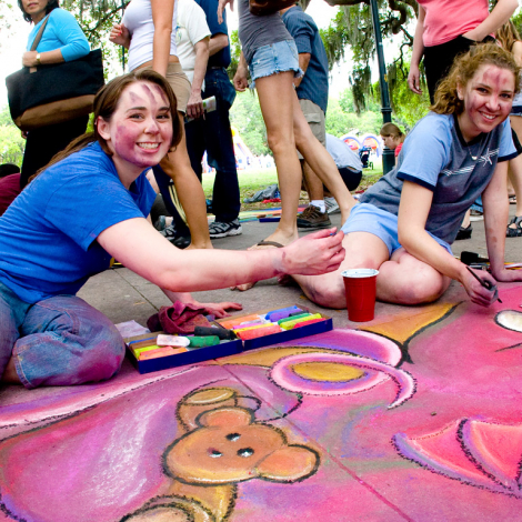 87331Sidewalk Arts Festival