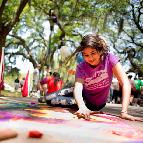 87331Sidewalk Arts Festival