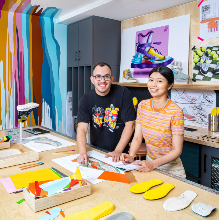 Cesar Idrobo, accessory design alumni, Winter 2022