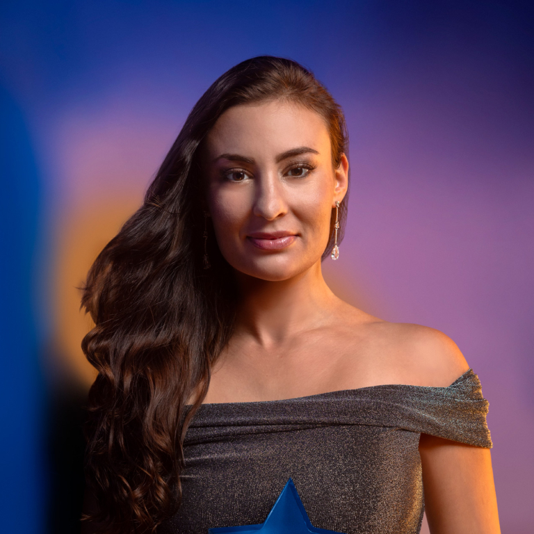 Rachel Gelfeld with SCAD45 award