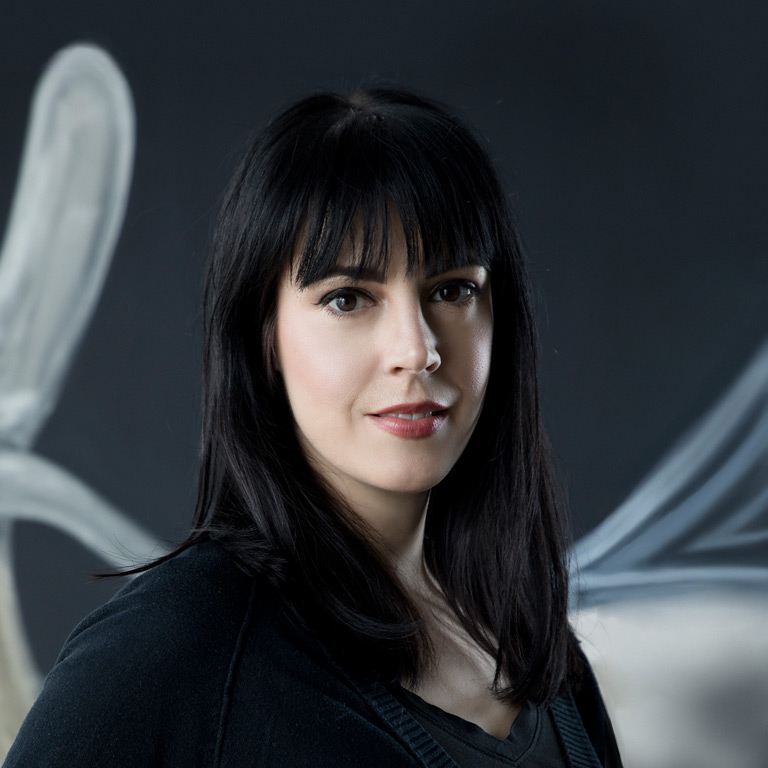 Emily Mae Smith, Guests and Gusto