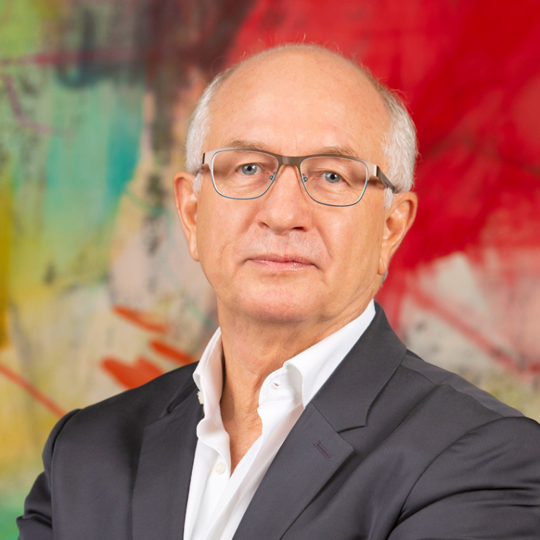 Lubomir Kocka 2018 head shot