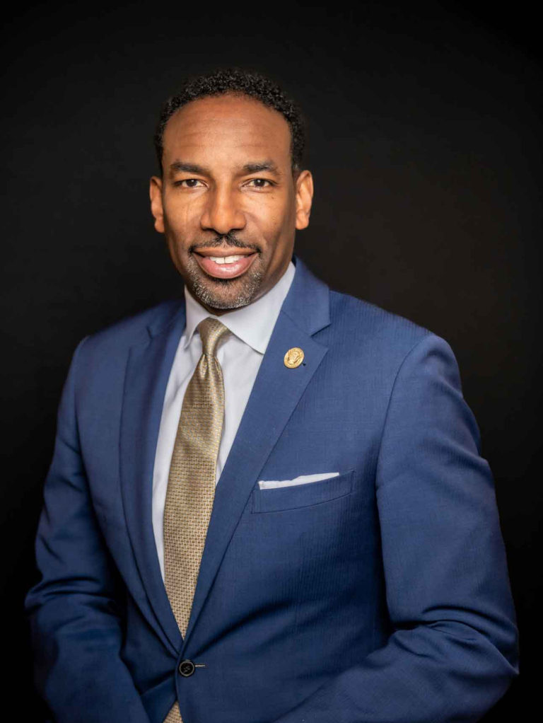 Andre Dickens