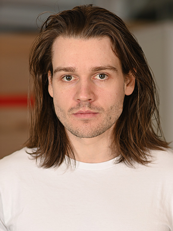 Dominic Dina