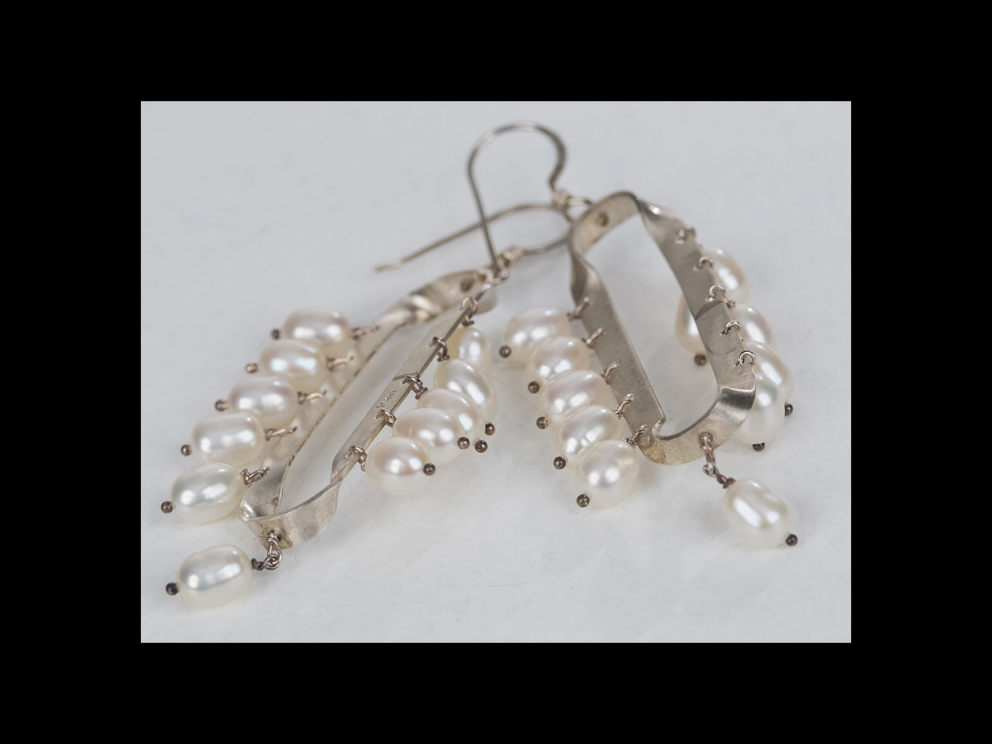 Wing of Pearl
