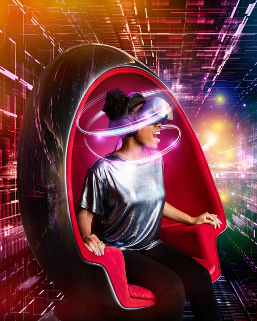 Student enjoys an immersive VR experience