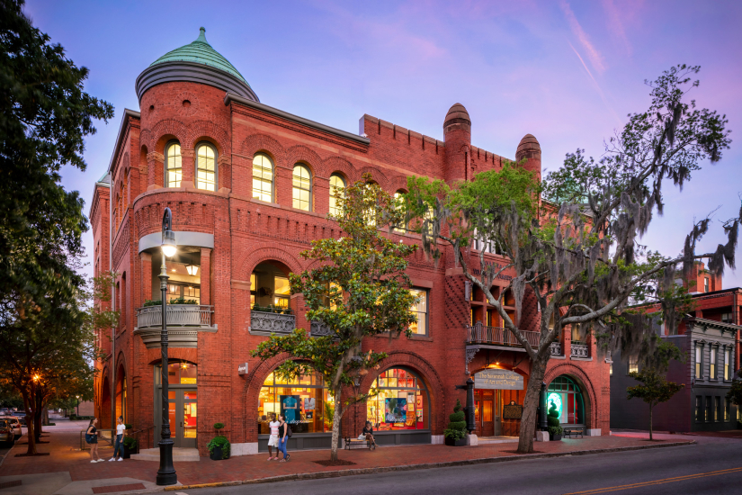 Exterior of Poetter Hall in SCAD Savannah
